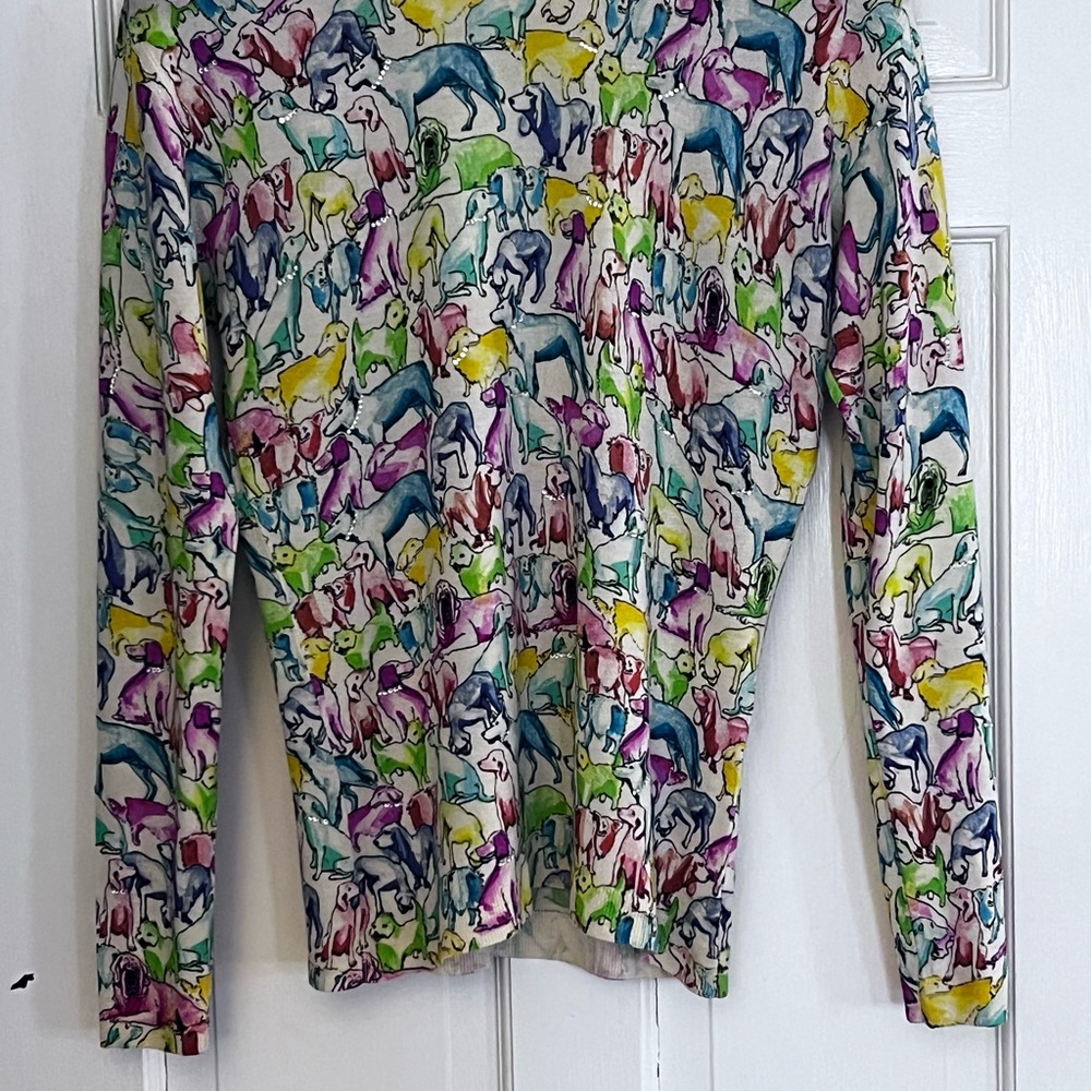 Sweater crew neck. XL but fits like an L, used. Multi colored dog pattern